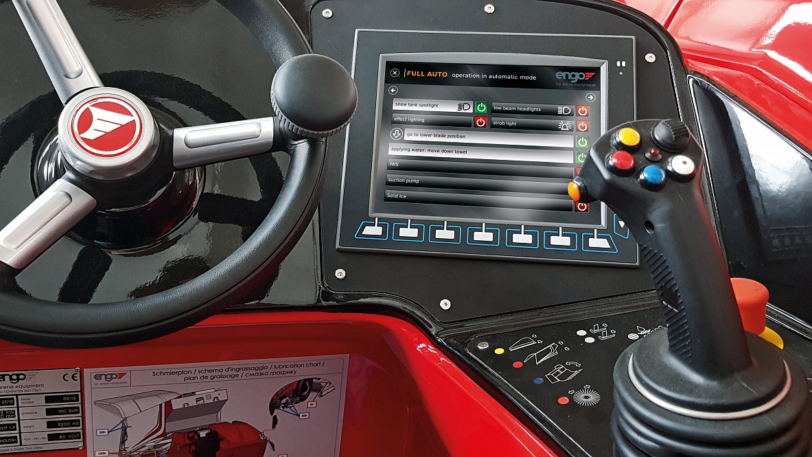 Engo IceWolf ( для стандартных ледовых полей до 1 800 м²)