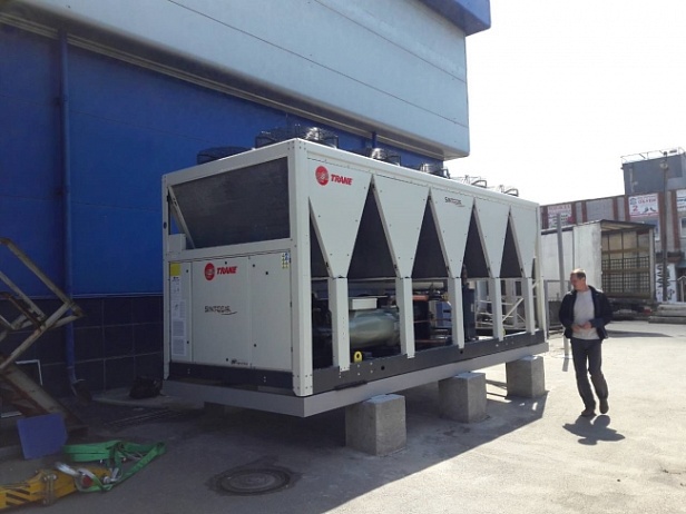 Торговый центр "Терра" (г.. Днепр)