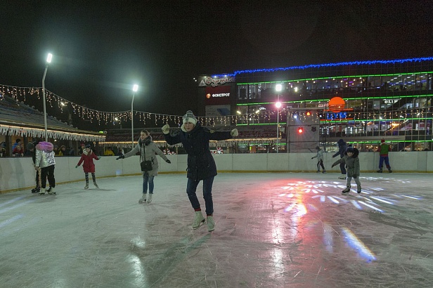 Ice skating rink "The best" (Kamenskoe)