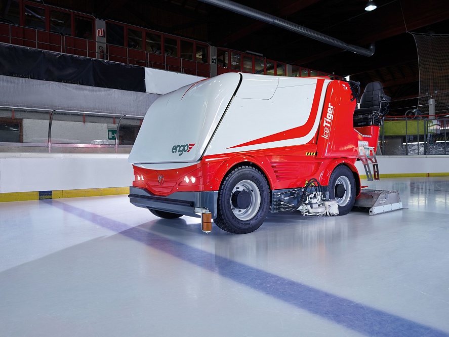 Engo IceTiger (для ледяных полей площадью до 3000 м²)