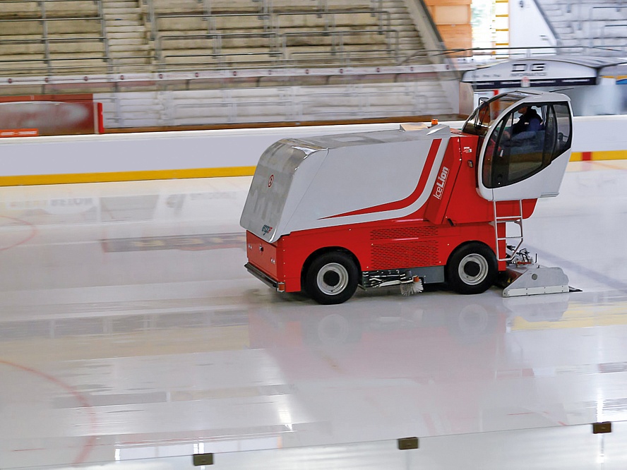 Engo IceLion         (  для ледяных полей площадью до 7000 м² )